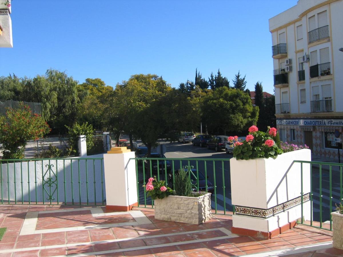 Apartamentos La Libertad Estepona Exteriér fotografie