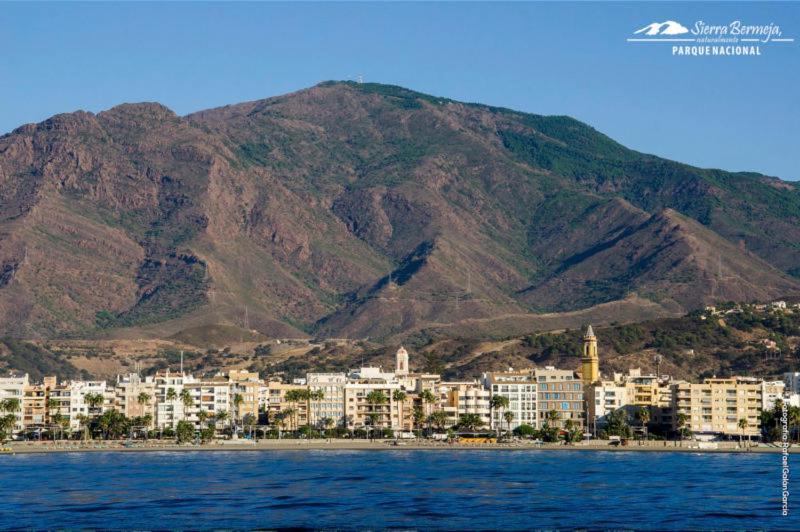 Apartamentos La Libertad Estepona Exteriér fotografie