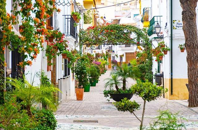Apartamentos La Libertad Estepona Exteriér fotografie